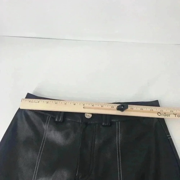 Manière De Voir Pants Womens 8 Black Faux Leather Cargo Moto Y2K Streetwear - Picture 8 of 16